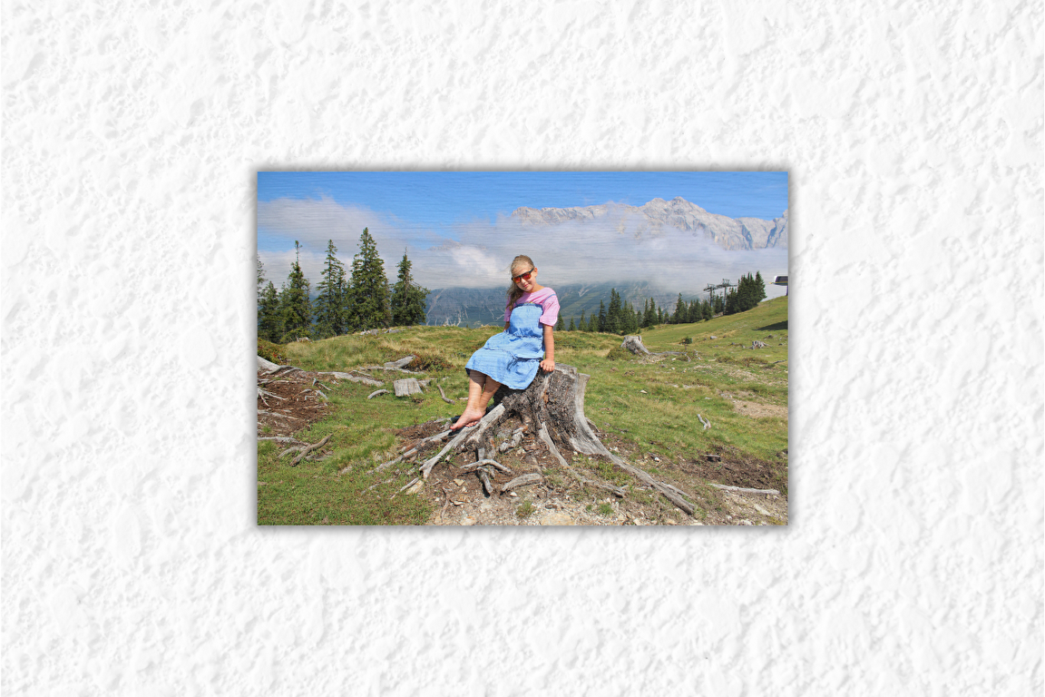 Levně Tisk na dřevo 45x30 cm z vlastní fotografie, Bukové dřevo, Vykroužení pro závěs